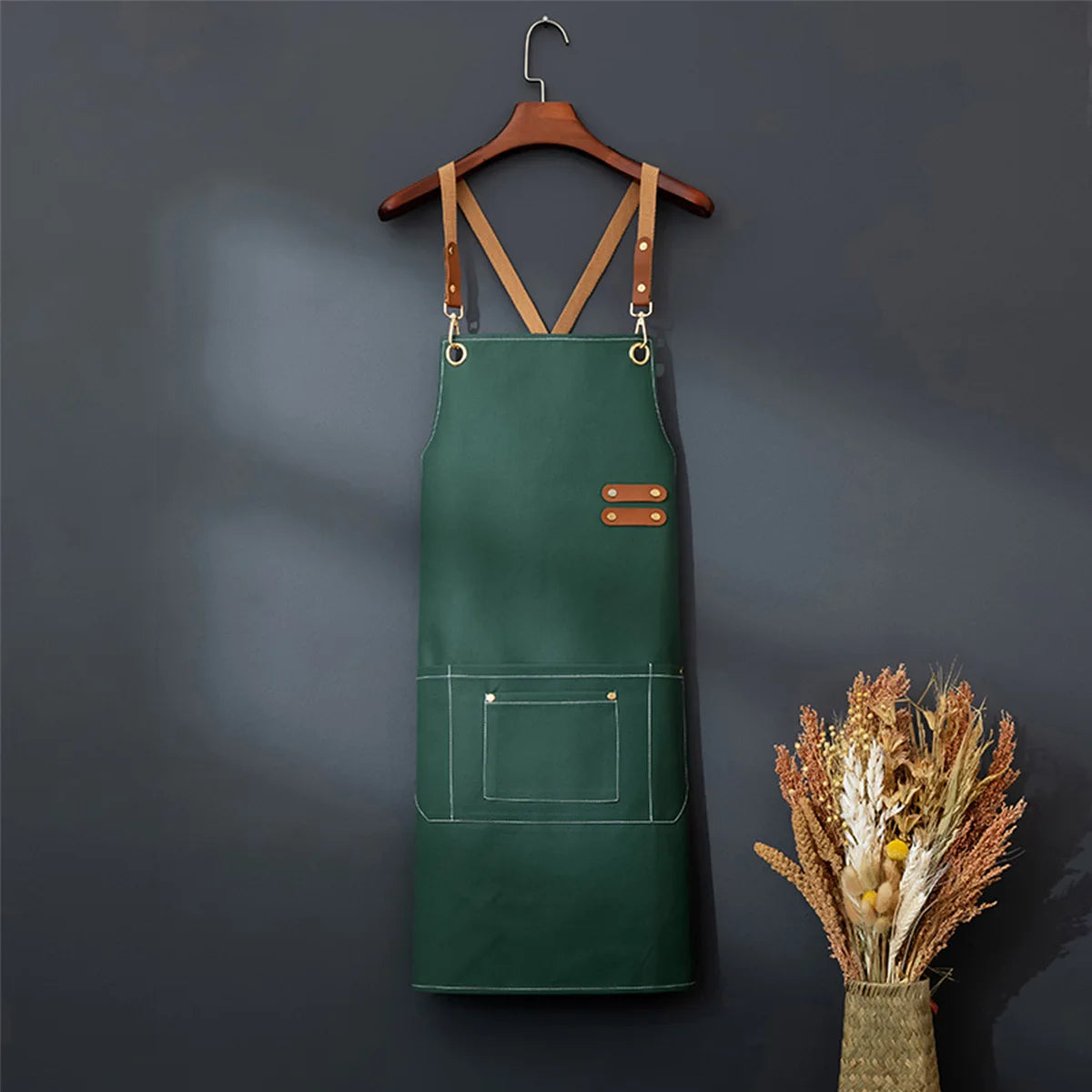 Tablier en cuir femme