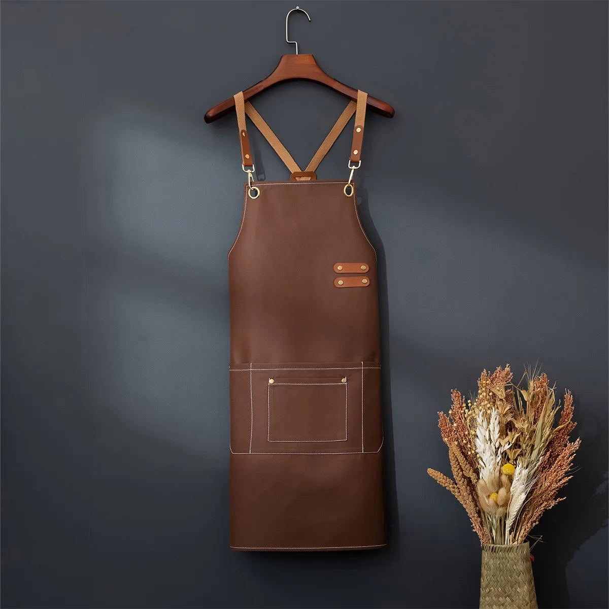 Tablier en cuir femme