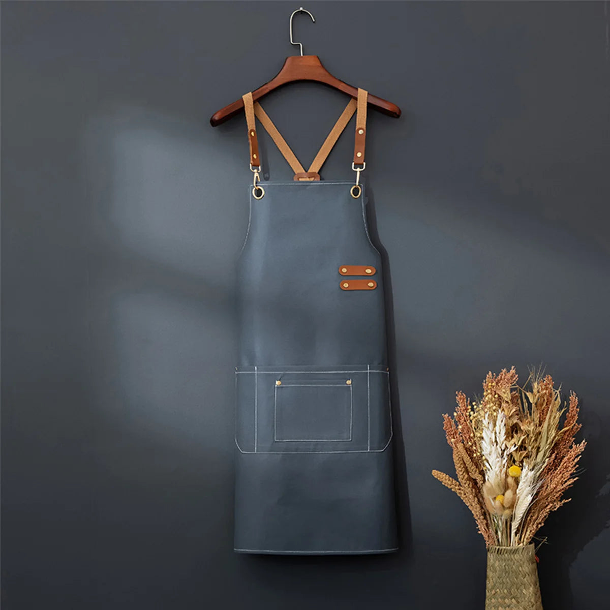 Tablier en cuir femme