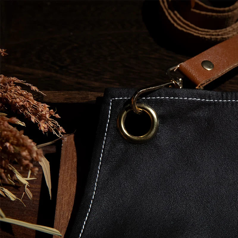 Tablier en cuir femme